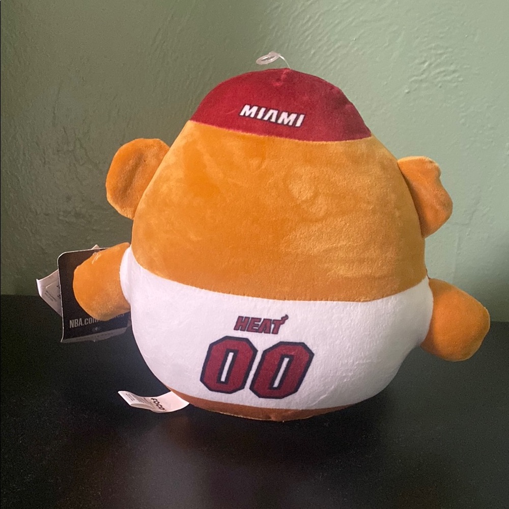 NBA Miami Heat Basketball Plush Bear Stuffed Animal Mascot 8 Inch - FOCO - Picture 2 of 6